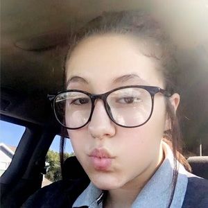 Meet your Posher, Audrie